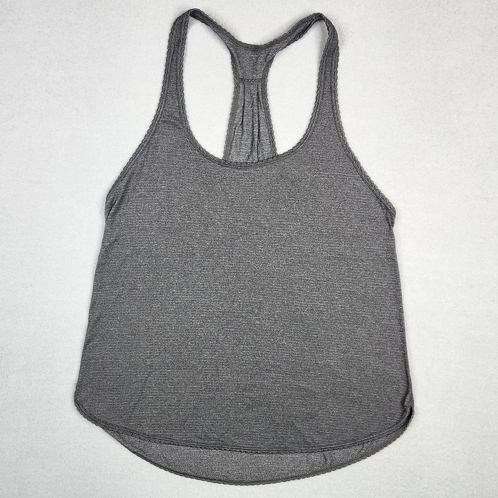 Lululemon 105F Singlet Tank‎ Top Womens 6 Grey Racerback Yoga Running Gym